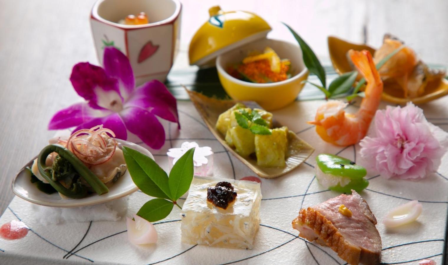 Nihon-No-Ashitaba Hotel Юфу Екстериор снимка