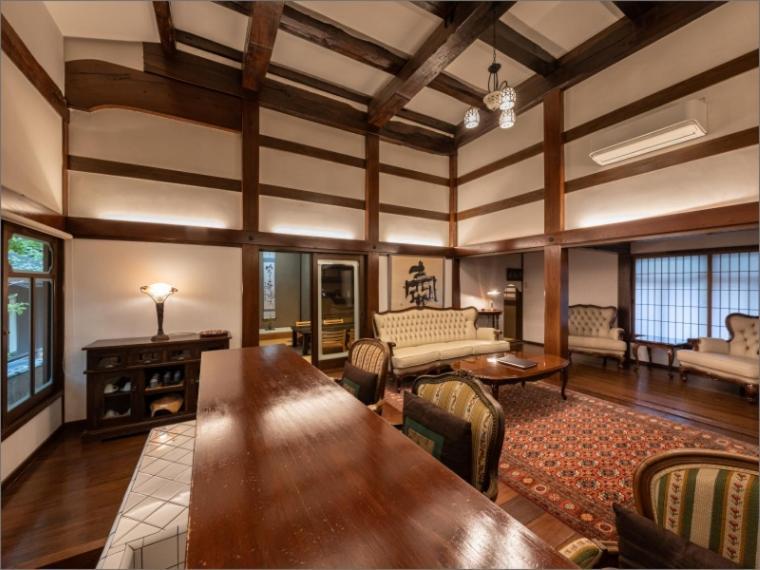 Nihon-No-Ashitaba Hotel Юфу Екстериор снимка