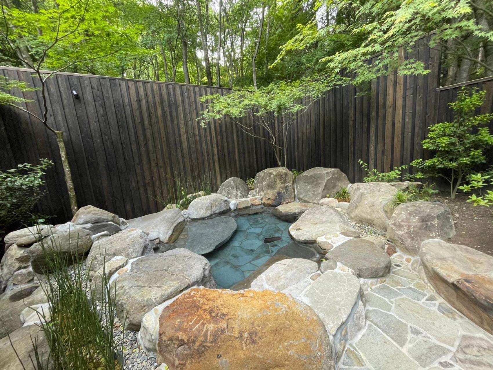 Nihon-No-Ashitaba Hotel Юфу Екстериор снимка