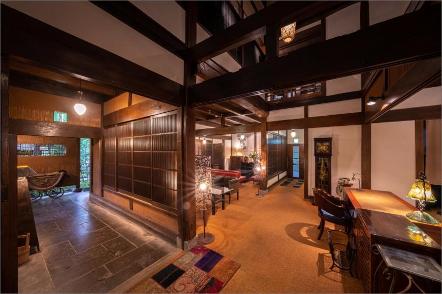 Nihon-No-Ashitaba Hotel Юфу Екстериор снимка