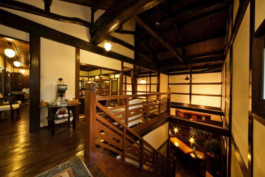 Nihon-No-Ashitaba Hotel Юфу Екстериор снимка