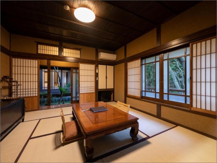 Nihon-No-Ashitaba Hotel Юфу Стая снимка