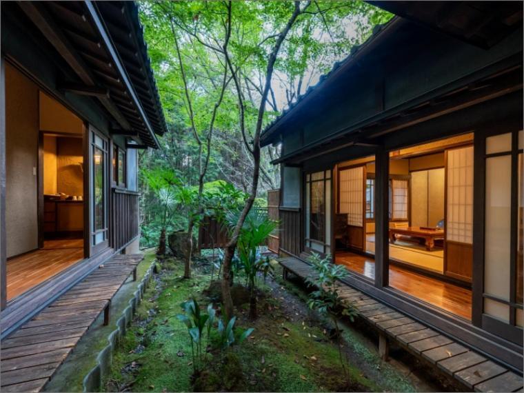 Nihon-No-Ashitaba Hotel Юфу Стая снимка
